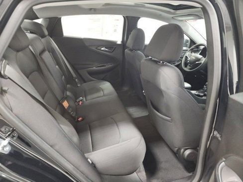 Used 2023 Chevrolet Malibu LT image 18