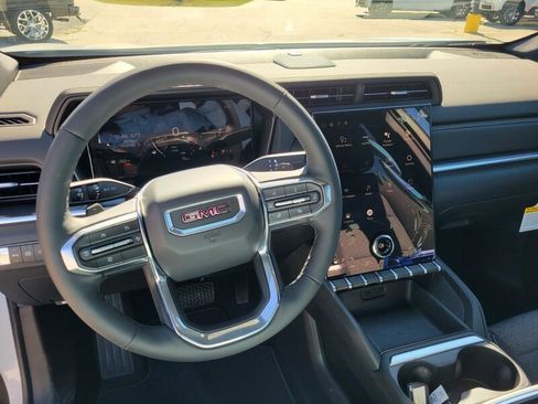 New 2026 GMC Terrain Elevation image 14