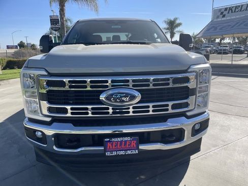 New 2026 Ford F250 XLT w/ FX4 Off-Road Package image 8