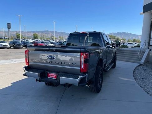 Used 2025 Ford F350 Lariat w/ Chrome Package AWD/4WD image 5