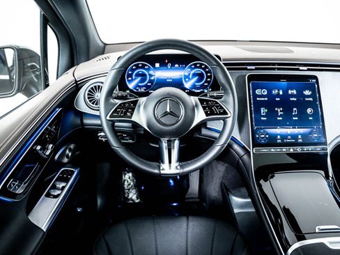 Certified 2023 Mercedes-Benz EQE 350+ SUV image 14