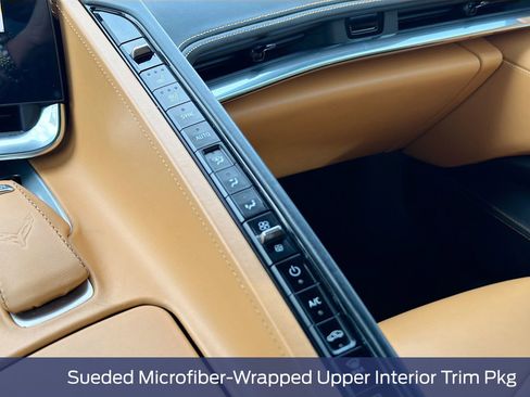 Used 2020 Chevrolet Corvette Stingray Premium Cpe w/ 3LT Preferred Equipment Group image 22