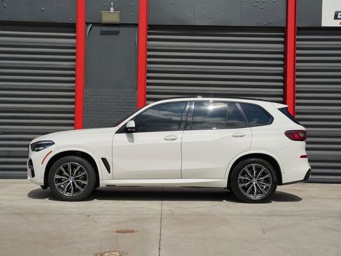 Used 2022 BMW X5 sDrive40i w/ M Sport Package RWD image 9