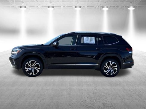Used 2023 Volkswagen Atlas SEL AWD/4WD image 2