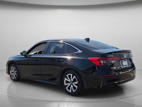 Used 2023 Honda Civic LX image 6