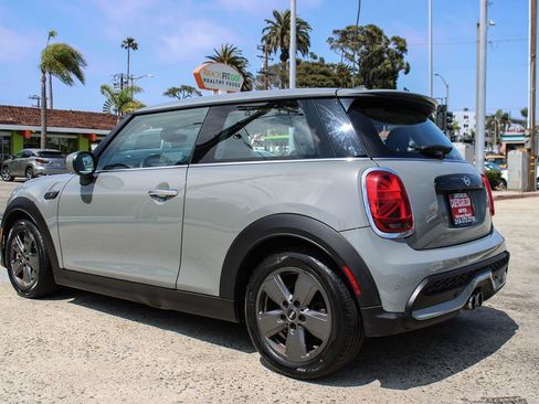 Used 2022 MINI Cooper S image 3