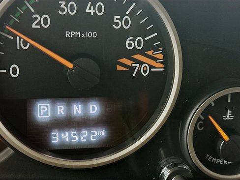 Used 2016 Jeep Wrangler Sahara image 15