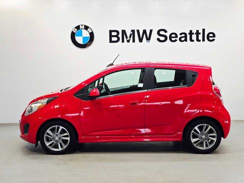 Used 2015 Chevrolet Spark LT image 3