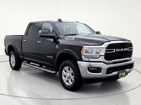 Used 2022 RAM 2500 Laramie AWD/4WD image 1