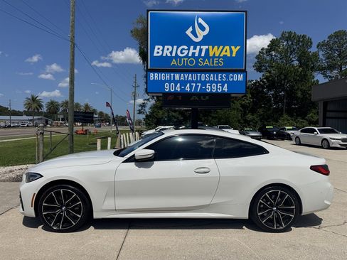Used 2021 BMW 430i Coupe w/ M Sport Package RWD image 2