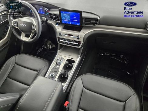 Certified 2023 Ford Explorer XLT w/ Equipment Group 202A AWD/4WD image 34