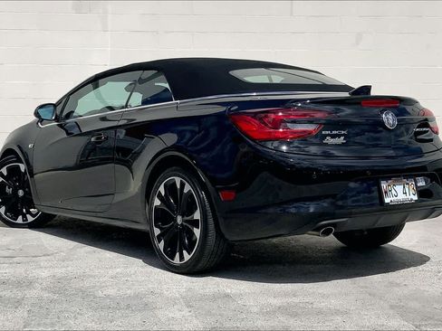 Used 2018 Buick Cascada Sport Touring w/ Dark Effects Package FWD image 4