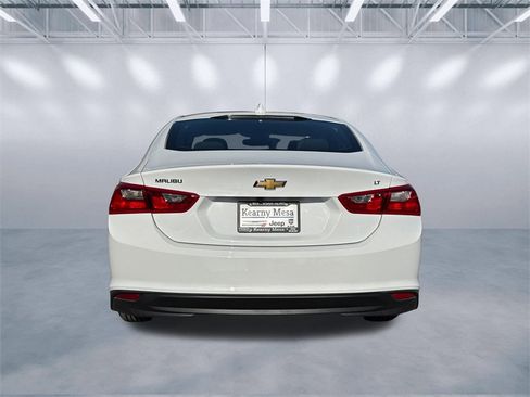 Used 2023 Chevrolet Malibu LT image 5