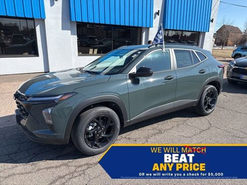 New 2026 Chevrolet Trax LT w/ Midnight Edition image 1