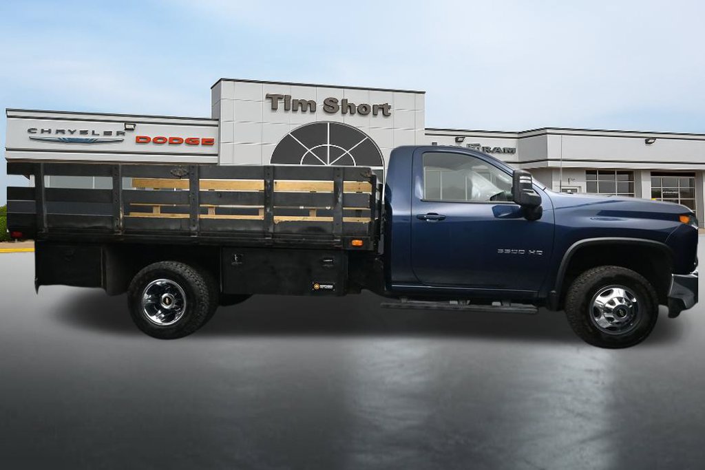 Used 2022 Chevrolet Silverado 3500 LT w/ Convenience Package RWD image 6