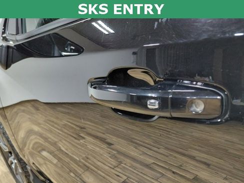 Certified 2022 Chevrolet Silverado 1500 RST w/ LPO, Dark Essentials Package image 8