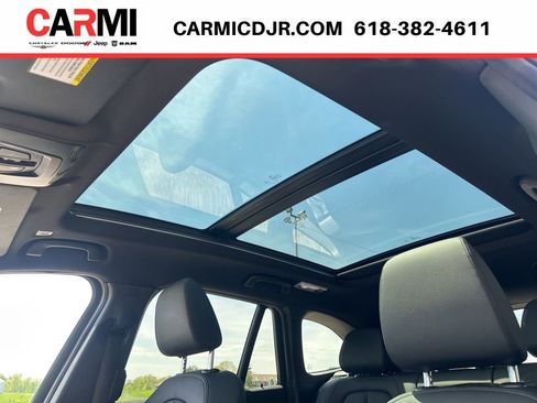 Used 2018 BMW X1 xDrive28i w/ Convenience Package AWD/4WD image 11