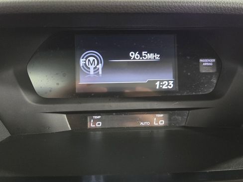 Used 2020 Acura ILX image 14