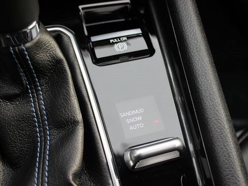 Used 2022 Jeep Compass Latitude w/ Sun and Sound Group image 9