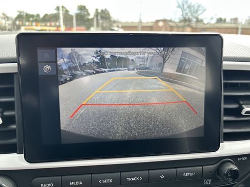 New 2026 Hyundai Venue SEL FWD image 24