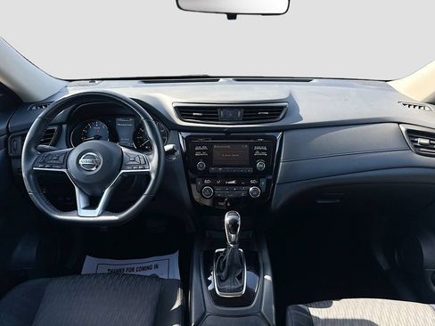 Used 2017 Nissan Rogue SV FWD image 25