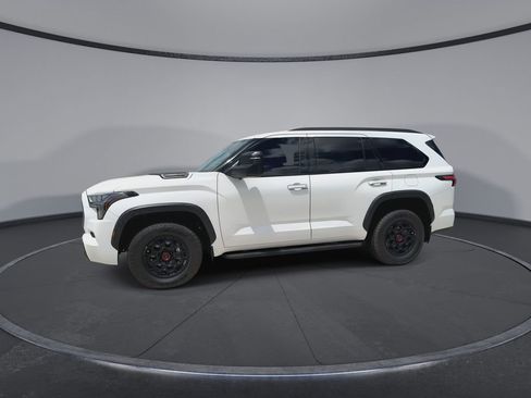 Used 2023 Toyota Sequoia TRD Pro AWD/4WD image 5