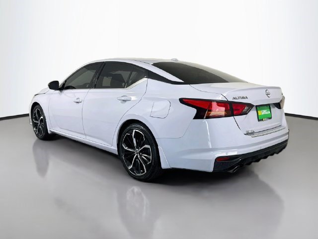 Used 2023 Nissan Altima 2.5 SR FWD image 7