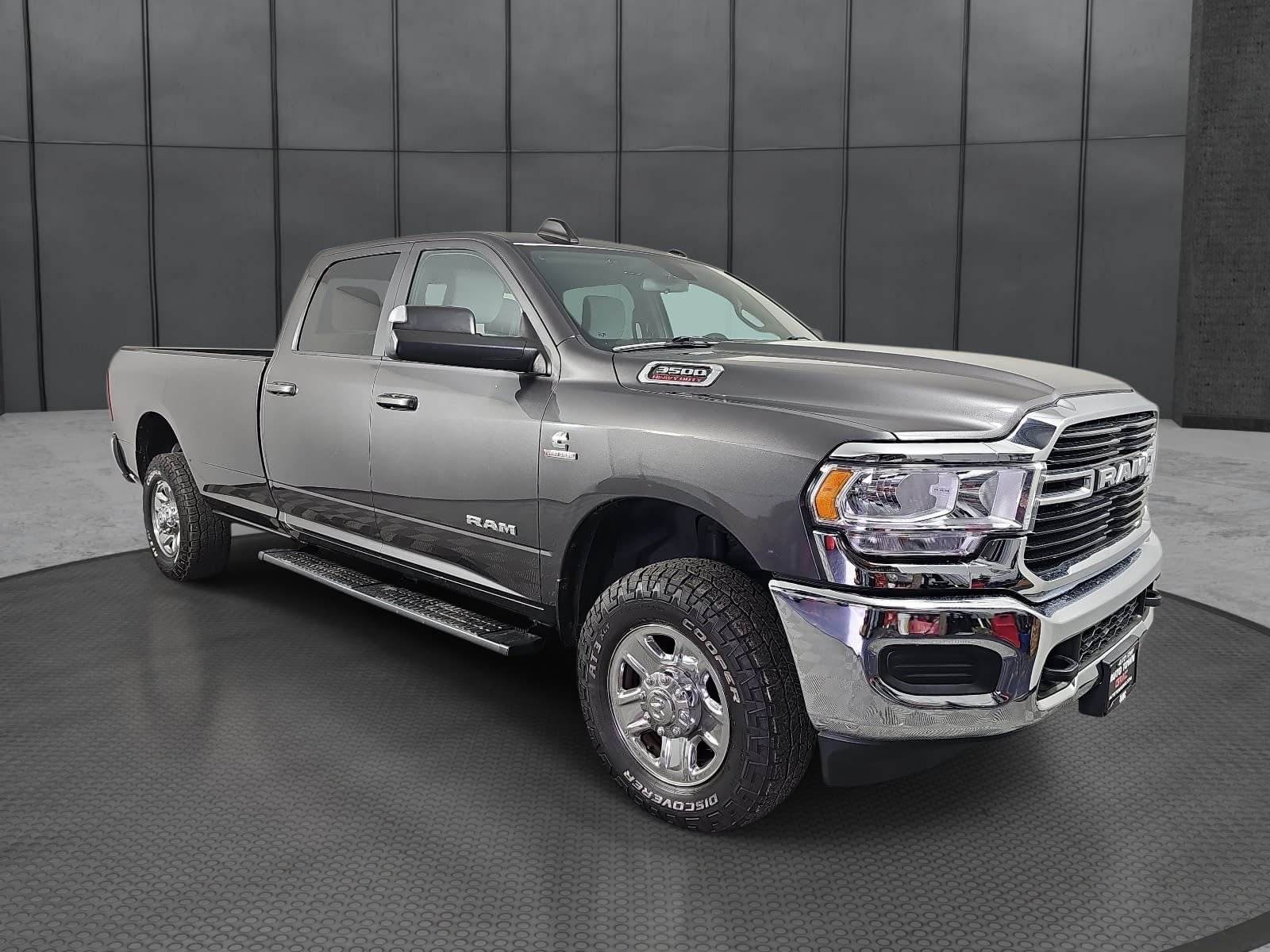 Used 2021 RAM 3500 Big Horn AWD/4WD image 3