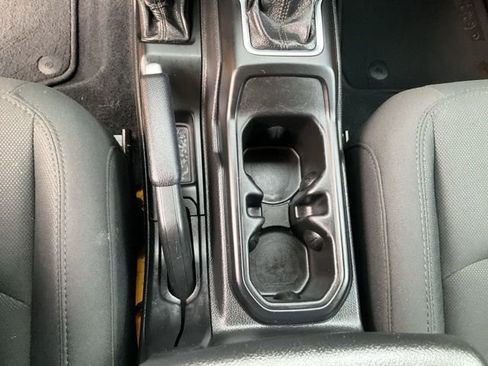 Used 2019 Jeep Wrangler Unlimited Sport S image 20