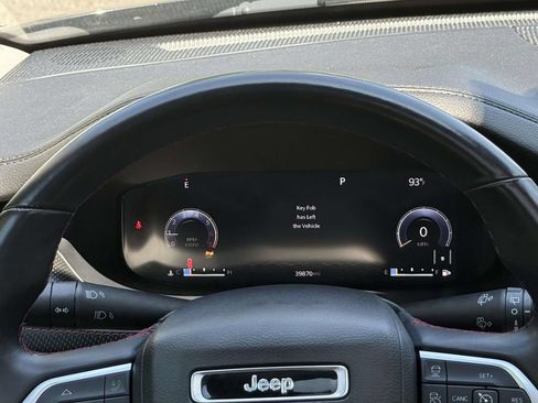 Used 2022 Jeep Compass Trailhawk w/ Trailhawk Elite Group AWD/4WD image 13