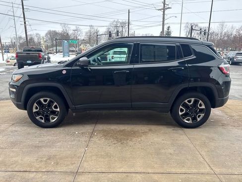 Used 2018 Jeep Compass Trailhawk w/ Safe & Security Group image 6