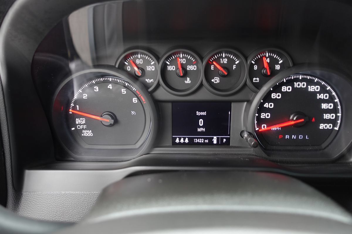Used 2024 Chevrolet Silverado 1500 Custom w/ Dark Appearance Package AWD/4WD image 51