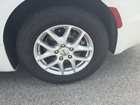 Used 2022 Chrysler Pacifica Touring-L FWD image 34