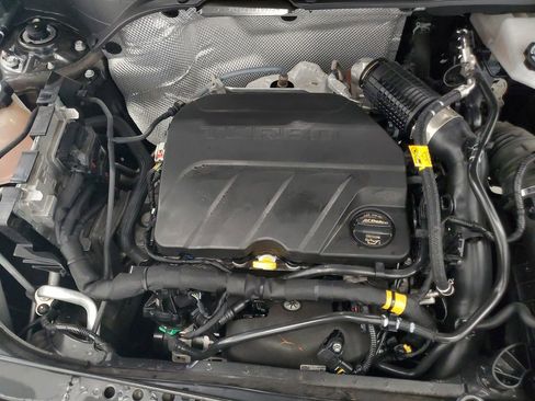 Used 2025 Buick Envista Sport Touring FWD image 9