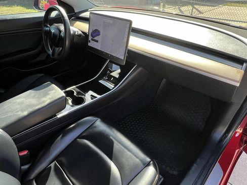Used 2018 Tesla Model 3 Long Range image 21