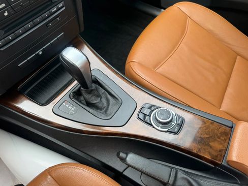 Used 2011 BMW 335d Sedan RWD image 16