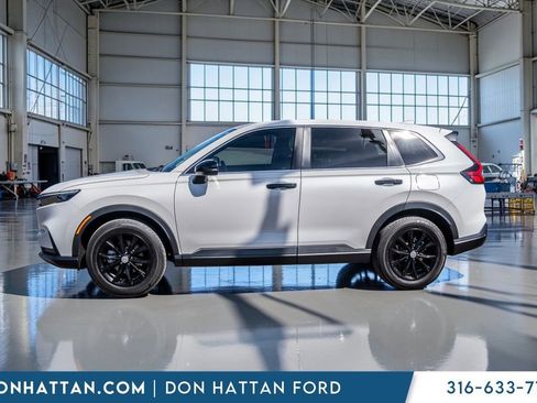 Used 2024 Honda CR-V EX image 2