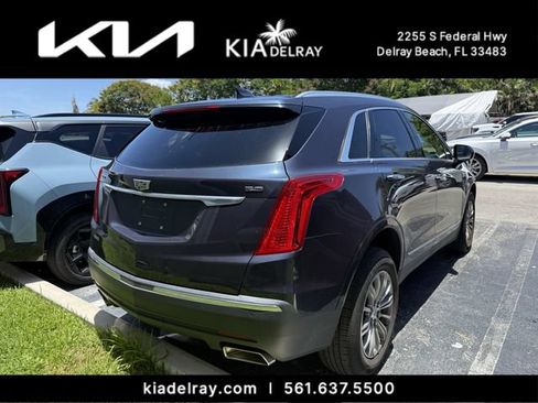 Used 2019 Cadillac XT5 Luxury FWD image 2