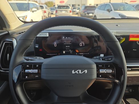 New 2026 Kia Sorento S image 9