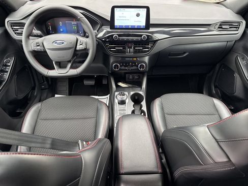 Used 2025 Ford Escape ST-Line AWD/4WD image 18