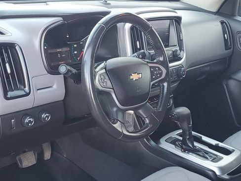 Used 2019 Chevrolet Colorado LT image 10