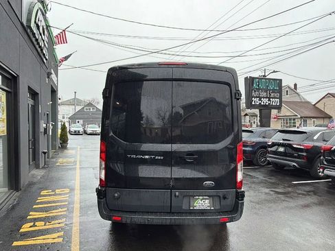 Used 2017 Ford Transit 250 148 Medium Roof image 5