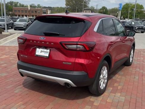 Used 2023 Ford Escape Active w/ Tech Pack #2 image 2