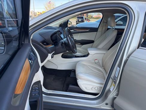 Used 2015 Lincoln MKC FWD w/ Equipment Group 102A Reserve image 6