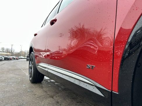 New 2026 Buick Envision Sport Touring image 15