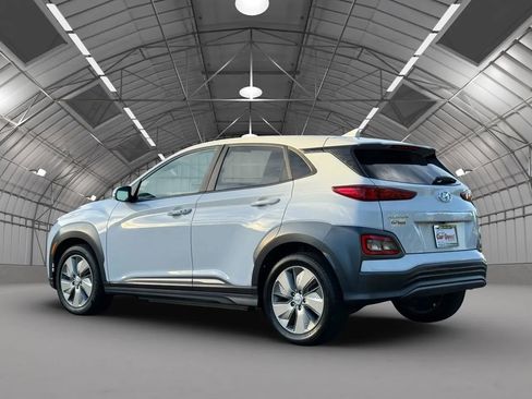 Used 2021 Hyundai Kona Limited image 5