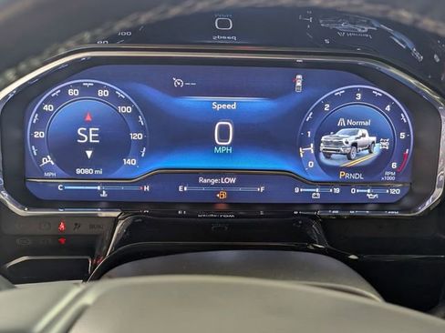 Certified 2024 Chevrolet Silverado 2500 ZR2 image 18