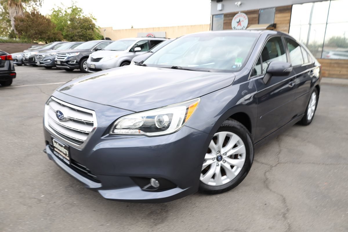 Used 2016 Subaru Legacy 2.5i Premium AWD/4WD image 2