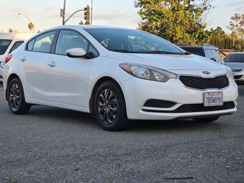 Used 2014 Kia Forte LX FWD image 7