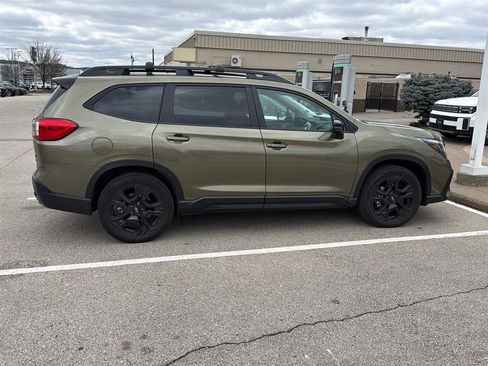 Used 2023 Subaru Ascent Onyx Edition Limited image 5